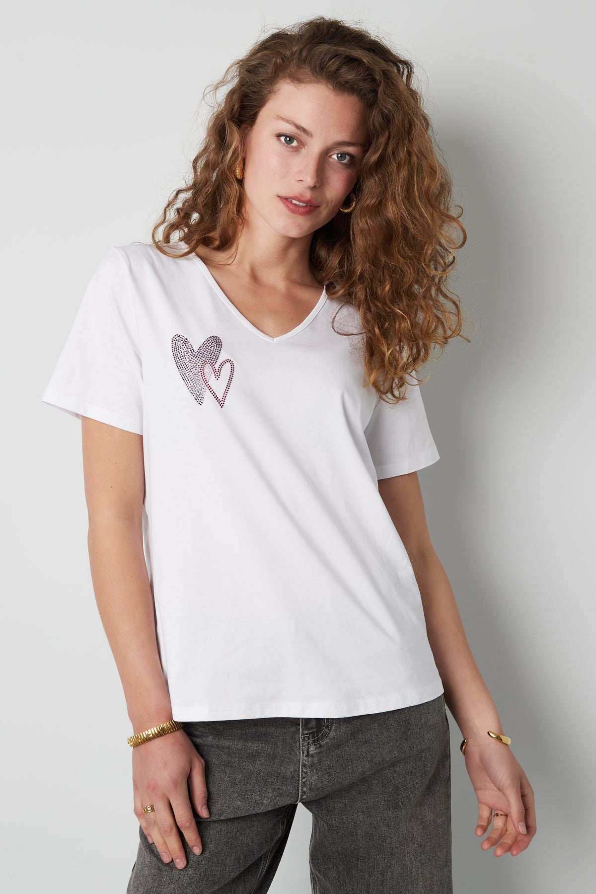 Cotton Vrouwen V-Hals T-Shirt Geborduurd Hart Ontwerp